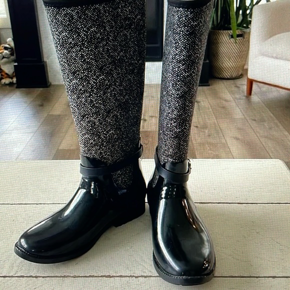 Michael Kors Shoes - MICHAEL KORS Harness Black/White Print Knee-High Tall Rubber Rain Boots.